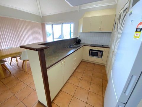 Osprey Holiday Village Unit 117 - Accommodation Rockhampton 1