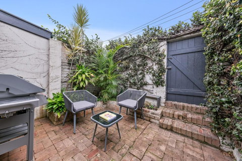 Paddington Retreat - Accommodation Rockhampton 3