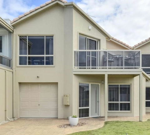 Panayil BeachHouse ! Stunning Ocean Views! - Accommodation Rockhampton 0