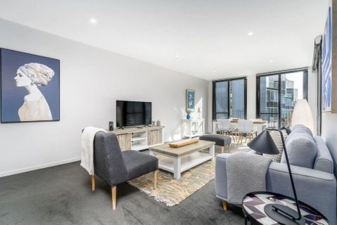 Paradise In Popular Pier Complex Apt - Kingston - Accommodation Rockhampton 1