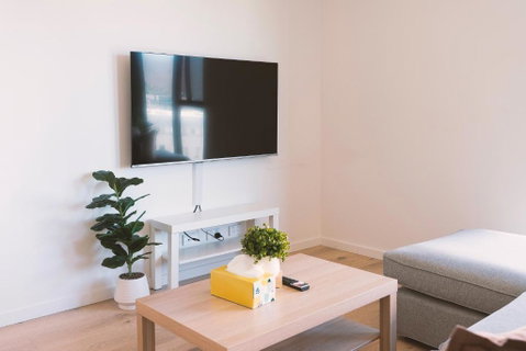 Patio Mt View 1BR Apt In CBD Near ANU And Museum With Free Parking And WiFi - Accommodation Rockhampton 1