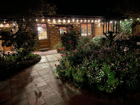 Patricias Garden Studio - Accommodation Rockhampton 3