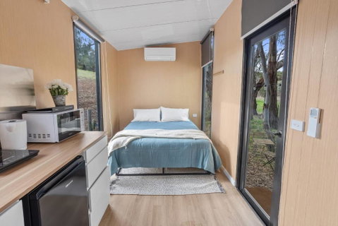Pedlar Creek Tiny House By Tiny Away - Accommodation Rockhampton 3