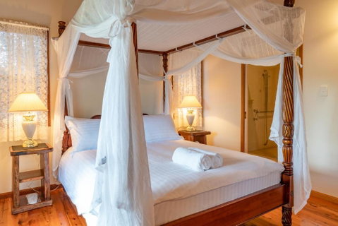 Pencil Creek Cottages - Accommodation Rockhampton 3