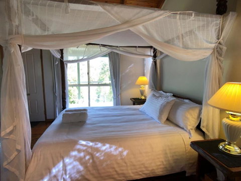 Pencil Creek Cottages - Accommodation Rockhampton 1