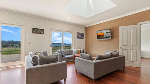 Peninsula At Metung - Access By Boat Only - Accommodation Rockhampton 3