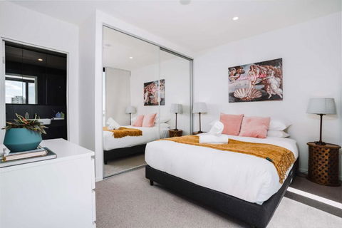 Perfect Located 1-Bed With Great Views & Parking - Accommodation Rockhampton 3