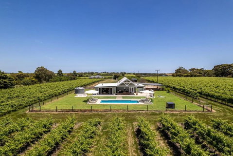 Pethick House - Accommodation Rockhampton 1