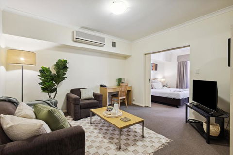 Perth Picture Perfect 1 BDR - Accommodation Rockhampton 1