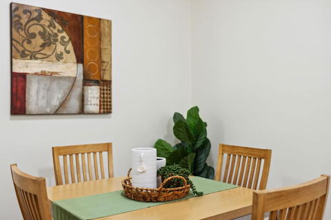 Perth Picture Perfect 1 BDR - Accommodation Rockhampton 3