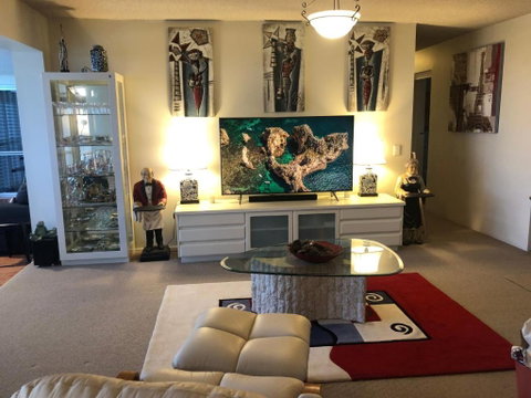 Phoenixonking - Accommodation Rockhampton 0