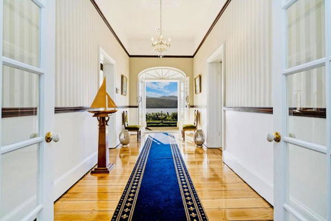 Pointe Rapide Estate - Accommodation Rockhampton 1