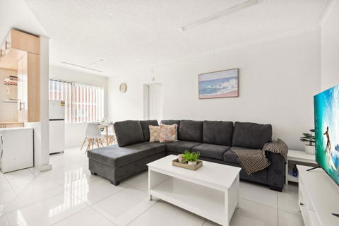 Polished 2-Bed Unit In The Heart Of Parramatta - Accommodation Rockhampton 0