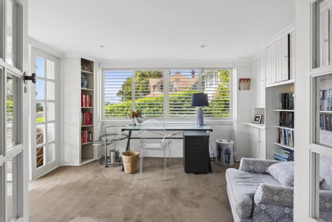 Poolside Stay - Close To Taronga Zoo & Luna Park - Accommodation Rockhampton 2
