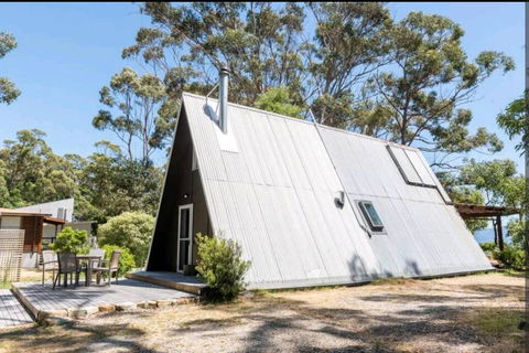 Poppies Retreat - Accommodation Rockhampton 0