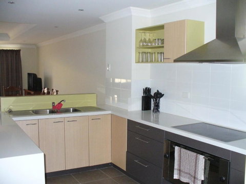 Port Denison Beach Resort - Accommodation Rockhampton 1