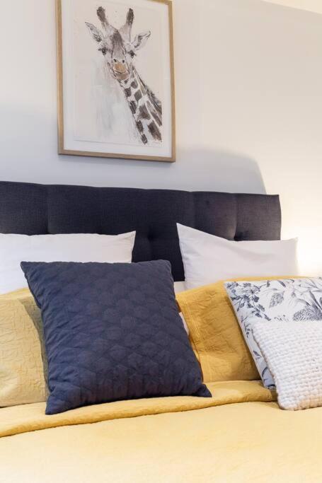 PORT MELBOURNE - A Stay At The Bay - Accommodation Rockhampton 3