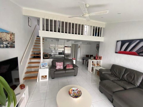 Port Lincoln Marina Waterfront Apartment - Accommodation Rockhampton 0
