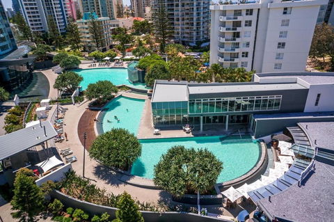 Q Tower Apartments In Surfers Paradise - From Level 3 - Self Contained & Privately Managed - Wow Stay - Accommodation Rockhampton 0