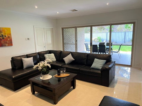 Premium Barossa Getaway - Accommodation Rockhampton 1