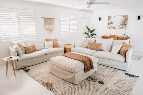 Prime Location With Pool - Walk To Coolum Beach - Accommodation Rockhampton 1