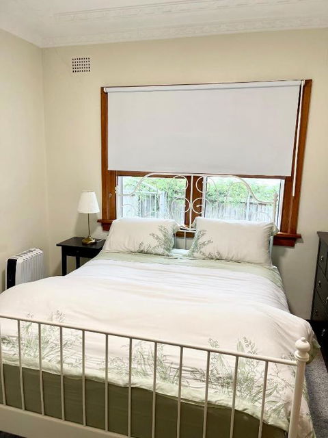 Private Bath Ensuite Room Eastwood/MQ Uni Park - Accommodation Rockhampton 2