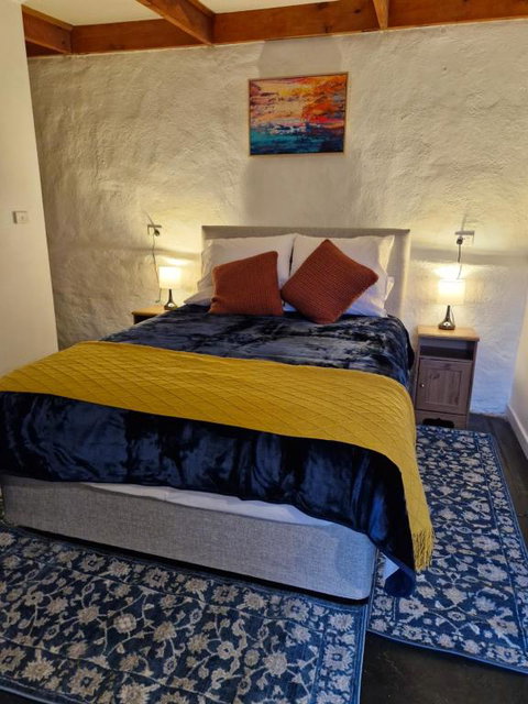 Private Guesthouse - Accommodation Rockhampton 2