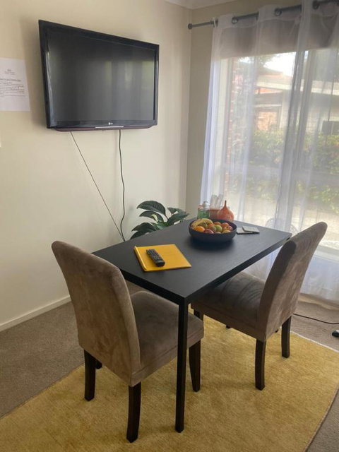 Private Room With Ensuite And Parking Close To Wollongong CBD - Accommodation Rockhampton 1