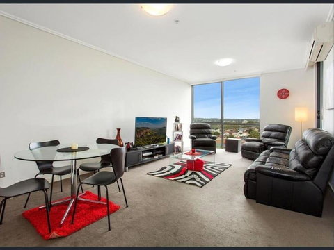 Private Room With Shared Washroom Only In 3bhk Apartment - Accommodation Rockhampton 3