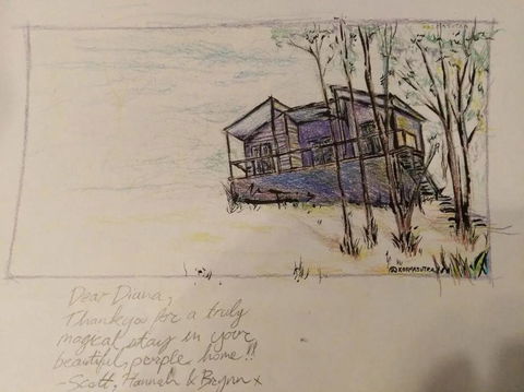 Purple House - Corner Spa, Views And Wildlife - Accommodation Rockhampton 0