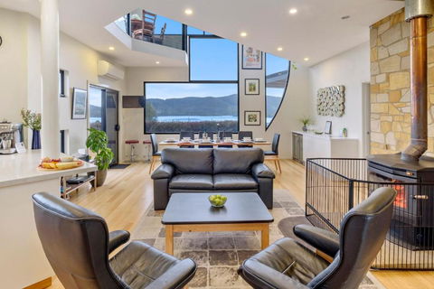 Quarry Hill Lookout - Accommodation Rockhampton 1