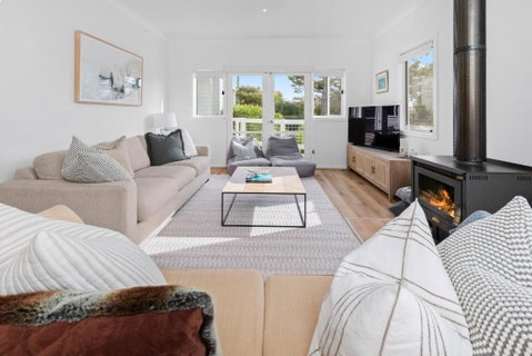 Queen Of Hearts Beach House - Accommodation Rockhampton 0