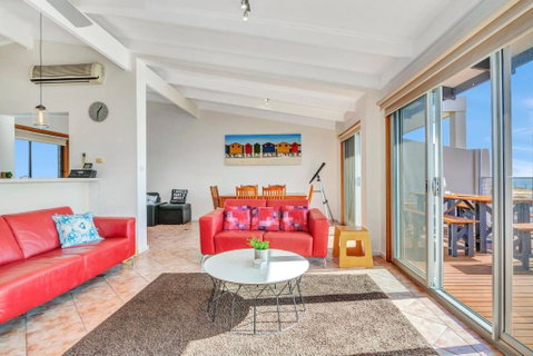 Queensland South - Aldinga Beach - C21 SouthCoast Holidays - Accommodation Rockhampton 3