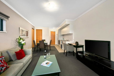 Quest On Rheola - Accommodation Rockhampton 3