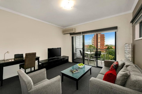 Quest On Rheola - Accommodation Rockhampton 2