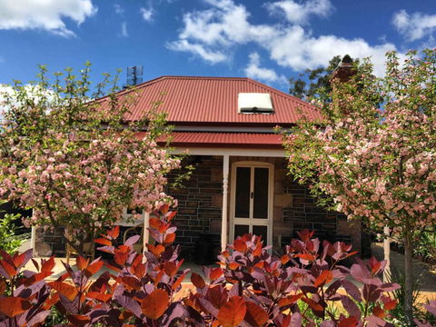 Randell Cottage - Adelaide Hills - Cosy Rustic Hideaway - Accommodation Rockhampton 0