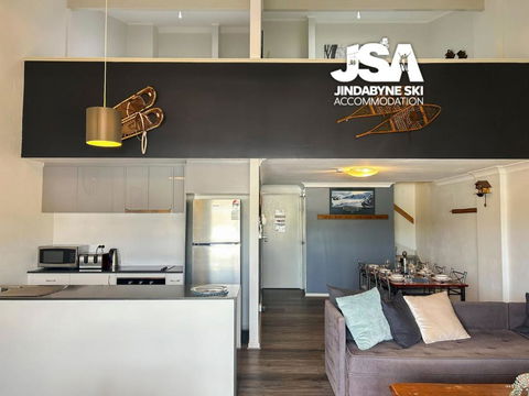 Razorback 6 - Accommodation Rockhampton 1