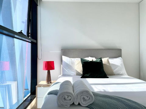 Readyset Apartments On Bouverie - Accommodation Rockhampton 1