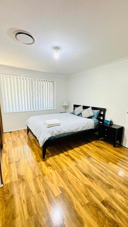 Quiet Family Townhouse In Wollongong CBD - Accommodation Rockhampton 2