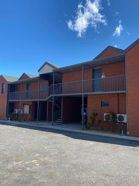 Railway Motel Myrtleford - Accommodation Rockhampton 0