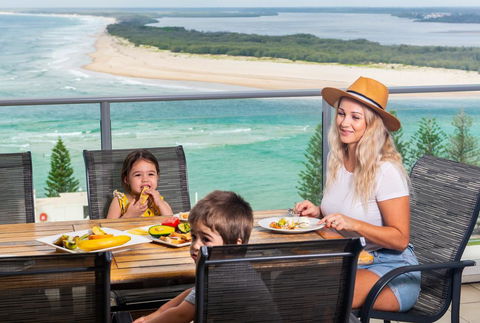 Aspect Caloundra - Accommodation Rockhampton 2