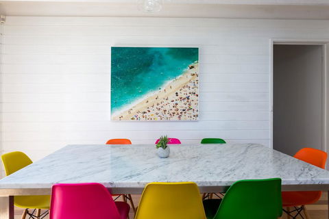 At Agnes Ave: Coastal Views - Accommodation Rockhampton 1