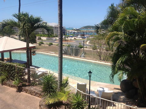 At Boathaven Bay Holiday Apartments - Accommodation Rockhampton 1
