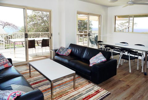 At Cylinder Unit 3 - Accommodation Rockhampton 3