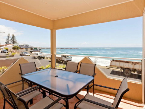 Avalon 2- Uninterrupted Views- Almost On The Beach! - Accommodation Rockhampton 0