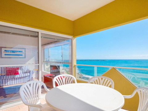 Avalon 4 - Right Across The Road From Convent Beach - Uninterrupted Views - Accommodation Rockhampton 0