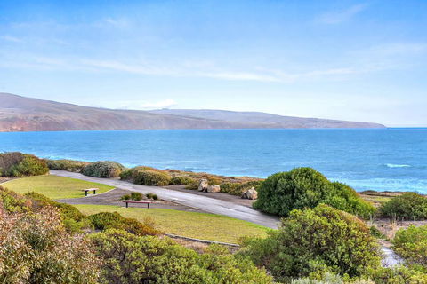 Avaya - Sellicks Beachfront Getaway - WiFi - Accommodation Rockhampton 1