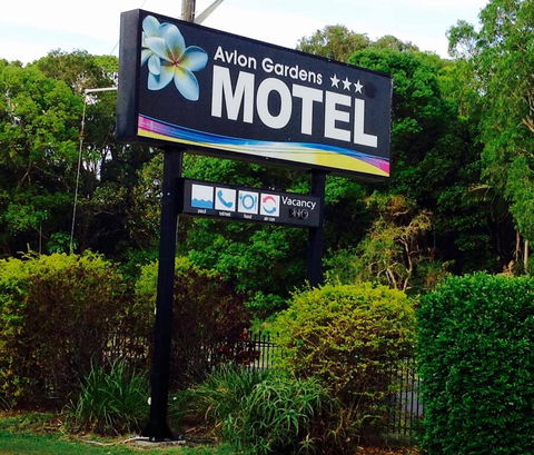 Avlon Gardens Motel - Accommodation Rockhampton 2