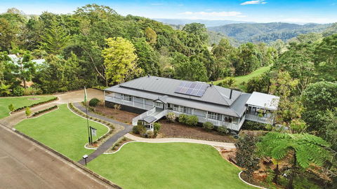 Avocado Grove BnB - Accommodation Rockhampton 0