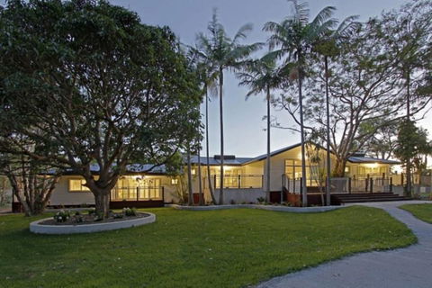 Away On Belongil Fields - Accommodation Rockhampton 0